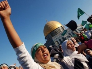 В день Аль-Кудса митинги проходят во всех уголках Земли, в том числе и на оккупированных палестинских землях