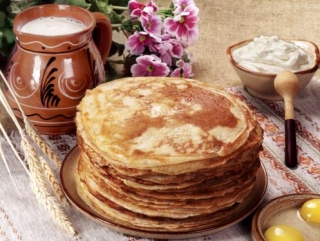 В татарских и башкирских семьях в Ураза-байрам непременно пекут блины, которые называют гает коймагы