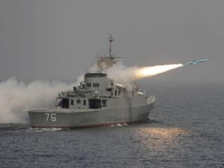Корабли ВМС Ирана отправились в Красное море