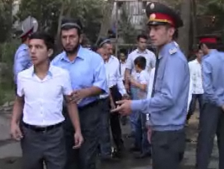 Таджикская полиция усердствовала в недопущении на намаз лиц, не достигших 18-летнего возраста