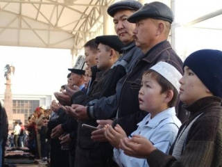 Подавляющее большинство верующих в Киргизстане — мусульмане.
