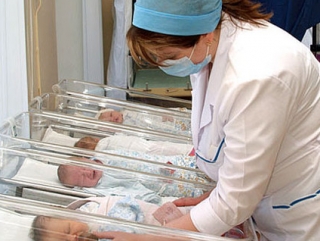 В Москве установилась тенденция превышения уровня рождаемости над смертностью