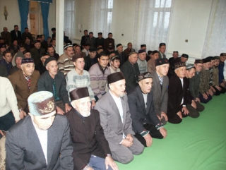 На пятничные намазы приходят более 200 рязанских мусульман