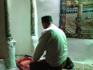 Ислам является единственной религией, которая обязывает совершать ежедневную пятикратную молитву