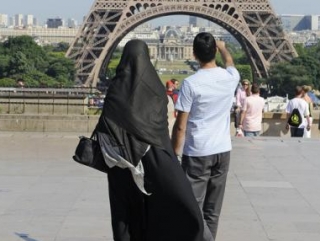 Хватает ли французским мусульманам мечетей?
