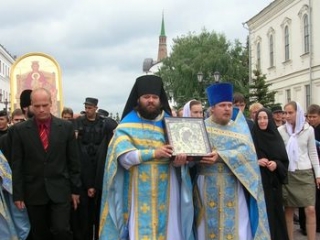 Православное шествие в казанском кремле