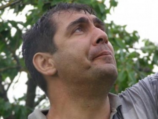 Известный дагестанский журналист был застрелен неизвестным в 23:45 мск (фото со страницы Камалова в Facebook)