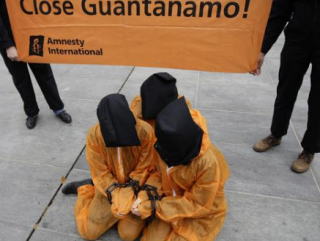 Главная нерешенная гуманитарная и правозащитная проблема США – это одиозная тюрьма в Гуантанамо
