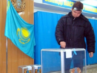 Семипроцентный барьер на выборах в Казахстане преодолели три политические партии