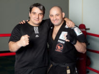 Муса Мусалаев со своим тренером Ахмедом Алапаевым