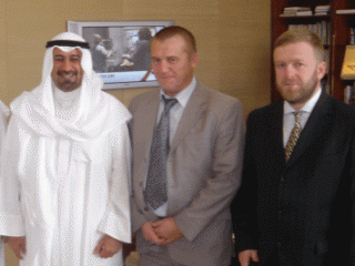 М. Саляхетдинов (справа) и Ш. Султанов на встрече с главой МИДа Кувейта Мухаммедом ас-Сабахом