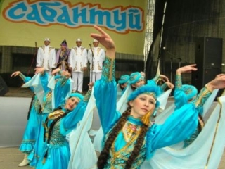 Сабантуй - один из самых популярных праздников в Москве