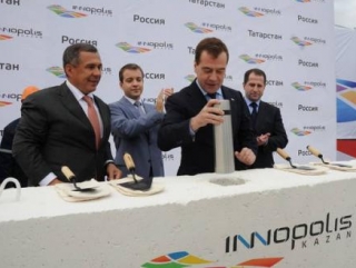 Дмитрий Медведев побывал с рабочим визитом в Татарстане