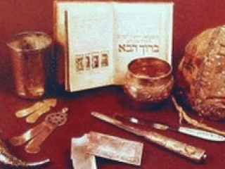 Предметы необходимые для обрезания иудея