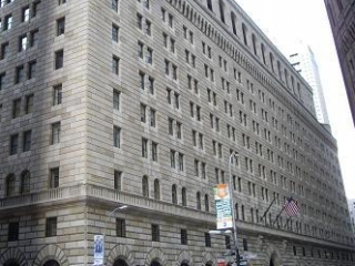 Здание Федерального резерва в Нью-Йорке