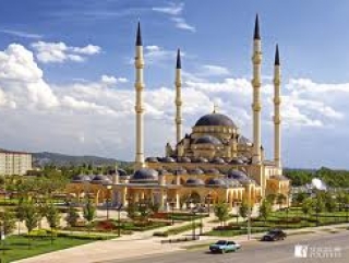 Мечеть им. Рамзана Кадырова не уступит по размерам мечети «Сердце Чечни»