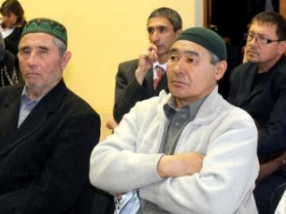 Тюменские имамы провели мавлид в жарких дискуссиях