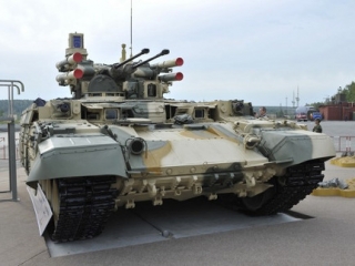 Премьерой выставки станет выступление модернизированного танка Т-90С в демонстрационной программе экспозиции