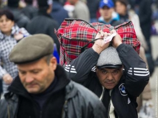 Внимание погранслужбы привлек поезд Москва-Душанбе