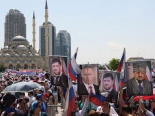 115 тысяч человек исполнили гимн России