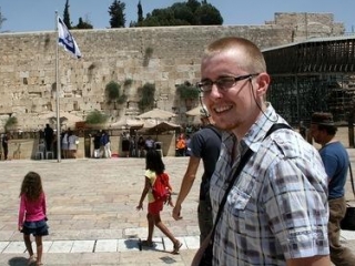 Михаил Волков в Израиле у «Стены плача»