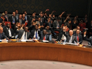 Все 15 членов СБ ООН одобрили резолюцию по Сирии