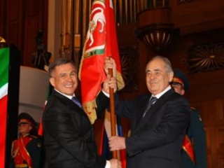 Первый и действующий президенты Татарстана