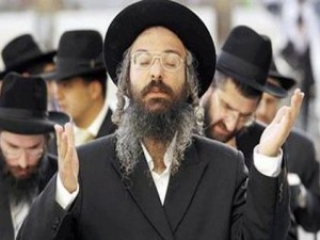Еврейская община возмущена осквернением синагоги