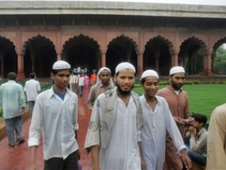 Молодые индийские мусульмане