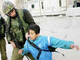 По пути в школу палестинских детей могут ждать серьезные неприятности
