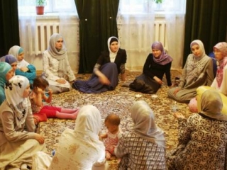 В Казани открылся женский клуб для мусульманок «Lucky Ladies»