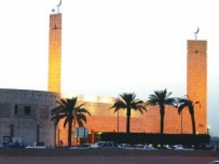 Мечеть в Эр-Рияде. Современная, но пока еще не «зеленая»