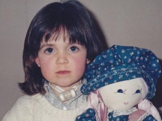2-летняя Сюзанна Бёрч спустя месяцы после «жертвоприношения»