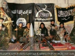 Боевики питают слабость к исламской символике
