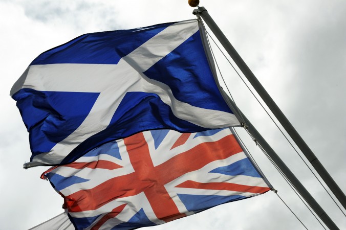 За независимость Шотландии проголосовали 44,5% жителей региона, против - 55,4%