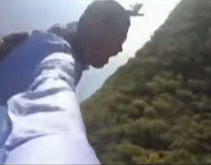 Фрагмент видео прыжка Алтынбека Максутова