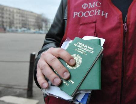 Загранпаспорта стали причиной головной боли для многих мигрантов, находящихся на территории России