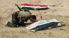 Иракская армия освобождает территорию от  ИГИЛ