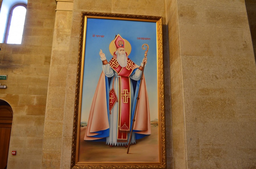 Изображение святого в армянском храме