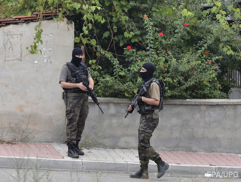 Турецкий спецназ произвел задержания в Анталии