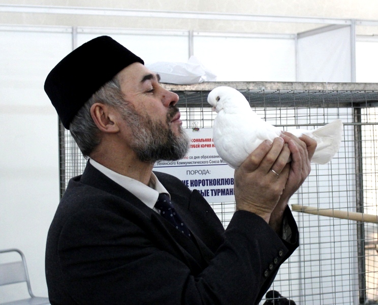 С детства муфтия сопровождает трепетное отношение к голубям