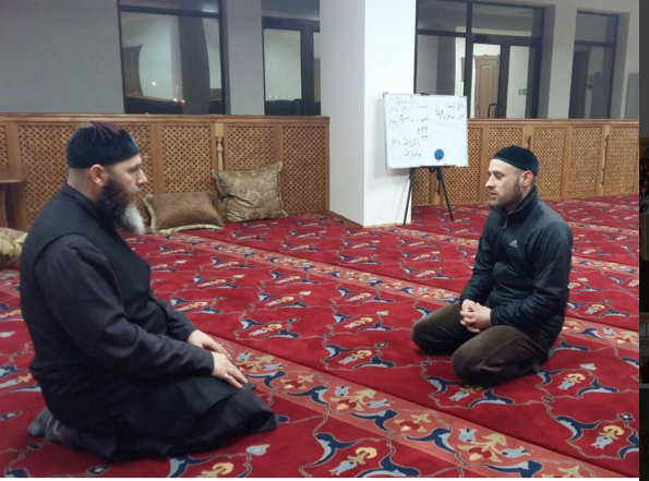 Муфтий Чечни рассказывает Евгению об исламе