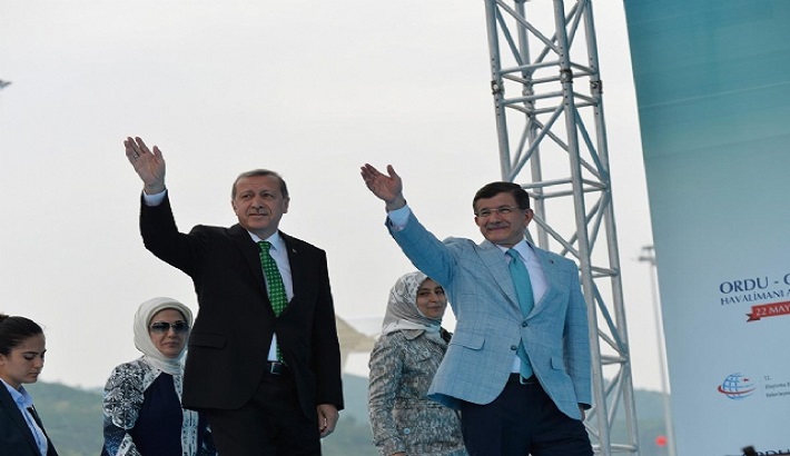 Эрдоган и Давутоглу с женами