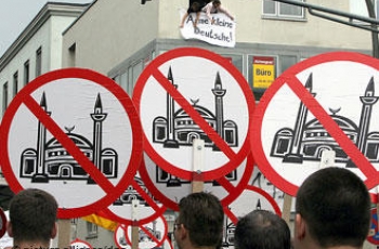 Исламофобы Хабаровска ранее объявили мечеть рассадником криминала