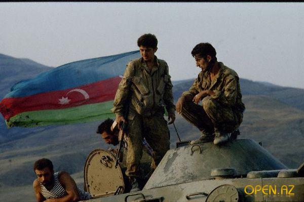 Азербайджанцы на линии соприкосновения в Карабахе