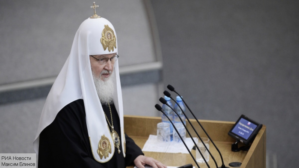 Патриарх Кирилл на трибуне Госдумы