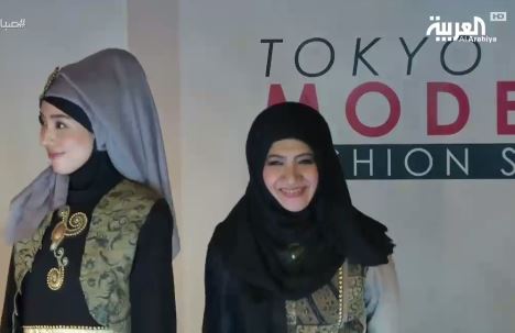 Показ хиджабов в Токио