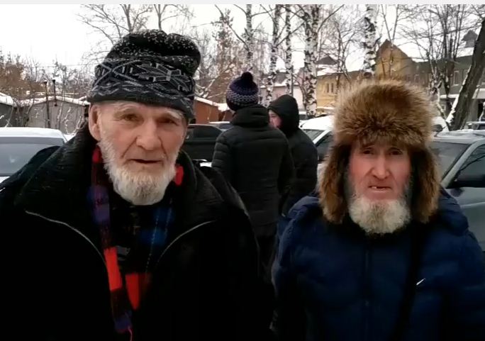 Ветераны Грачев и Шарибжанов