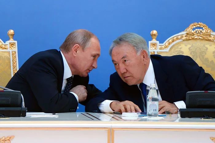 Владимир Путин и президент Казахстана Нурсултан Назарбаев.
