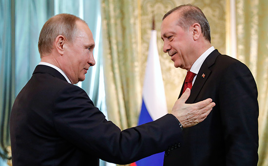 Владимир Путин и Реджеп Тайип Эрдоган (слева направо)  Фото: Михаил Метцель / ТАСС
